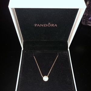 Rose Gold Pandora Round Sparkle Halo 